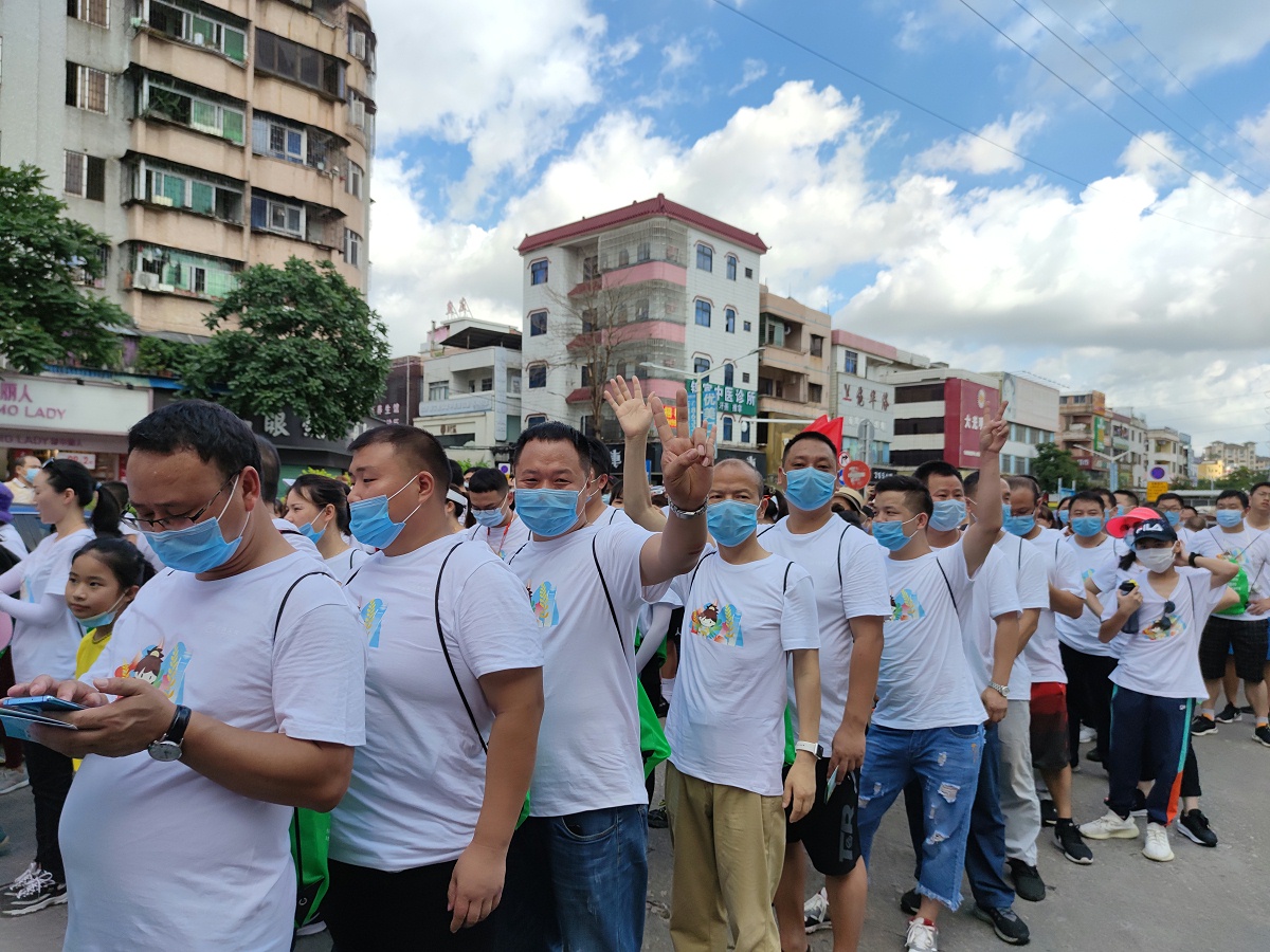 ͽ���˶���ʽ