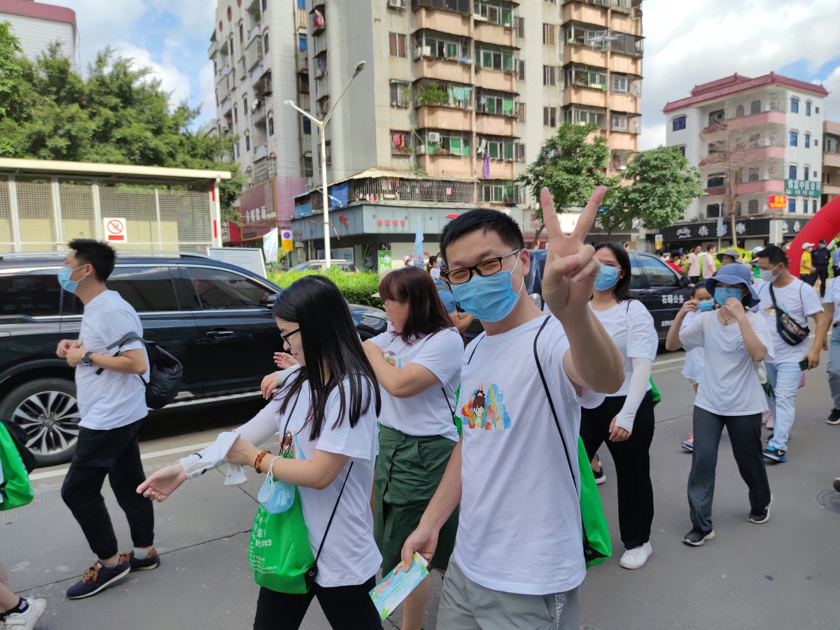 ͽ���˶���ʽ