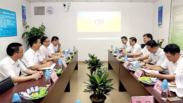 ʯ����ί�������BB����