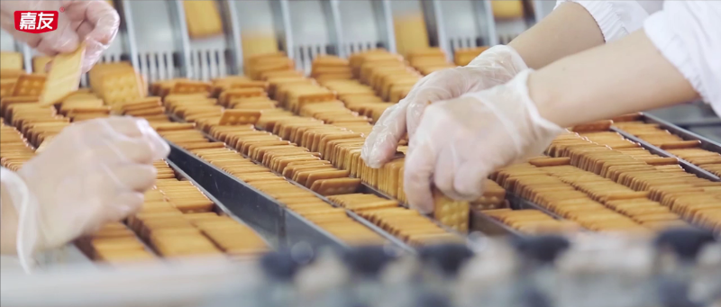 BB��������������������