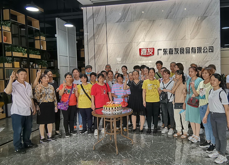 �������ջᡪ���ж�������һ·ͬ�У�